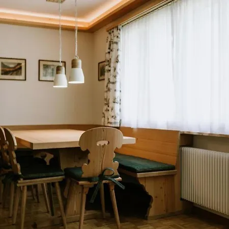 Apartment Barggeist